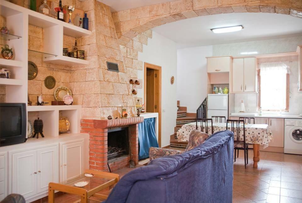 Vivienda Rural El Mirador De Enix Villa Екстериор снимка